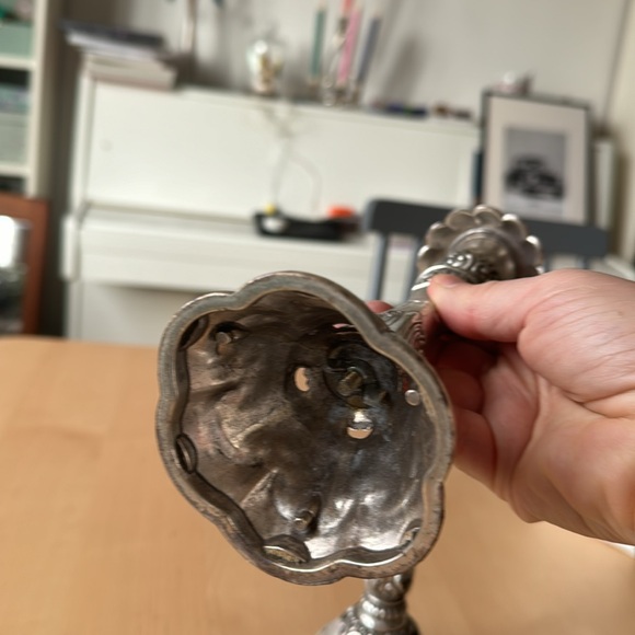 Pair of candle holders - Picture 3 of 5